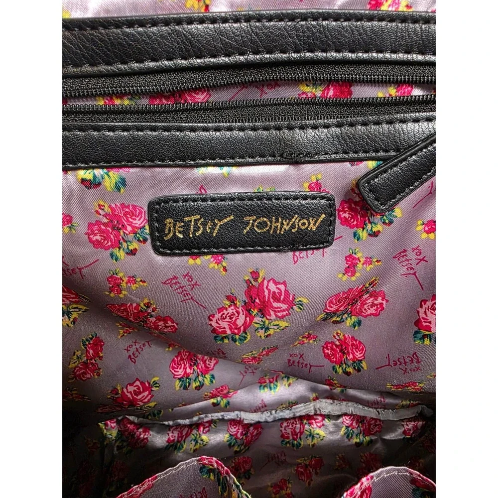 831 Betsey Johnson Blk Satin Embossed Logo Backpack Floral Lining Gold Hardware